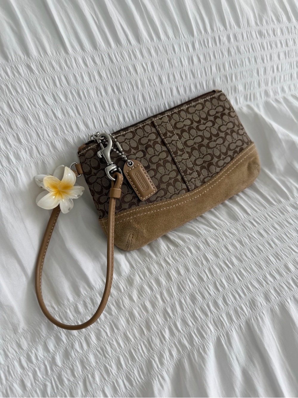 Vintage Coach Jacquard Canvas Suede Trim Wristlet